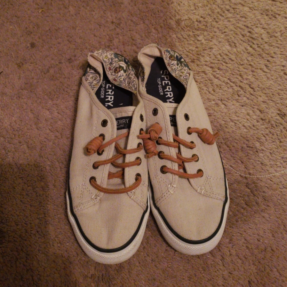 Sperry womens slip on